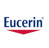 Das Bild zeigt das Eucerin-Logo mit blauer Schrift und einem roten Dreieck darunter auf weißem Hintergrund.